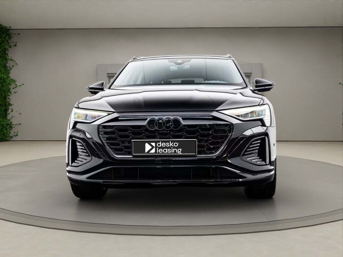 Audi Q8 e-tron 55 S-line quattro