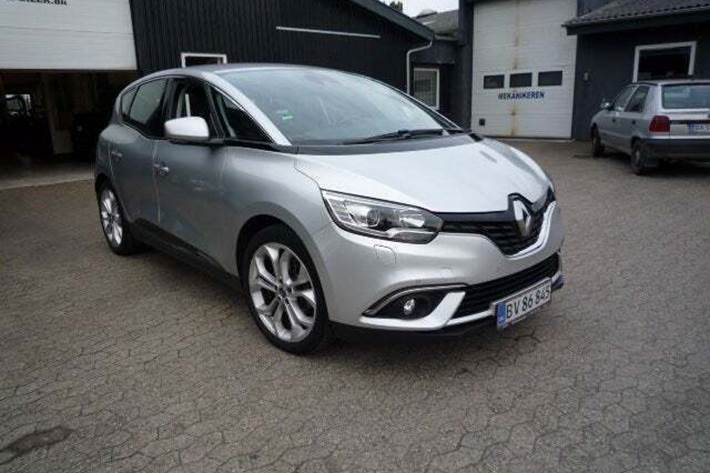 undefined Renault Scenic IV fra 2017 set udefra