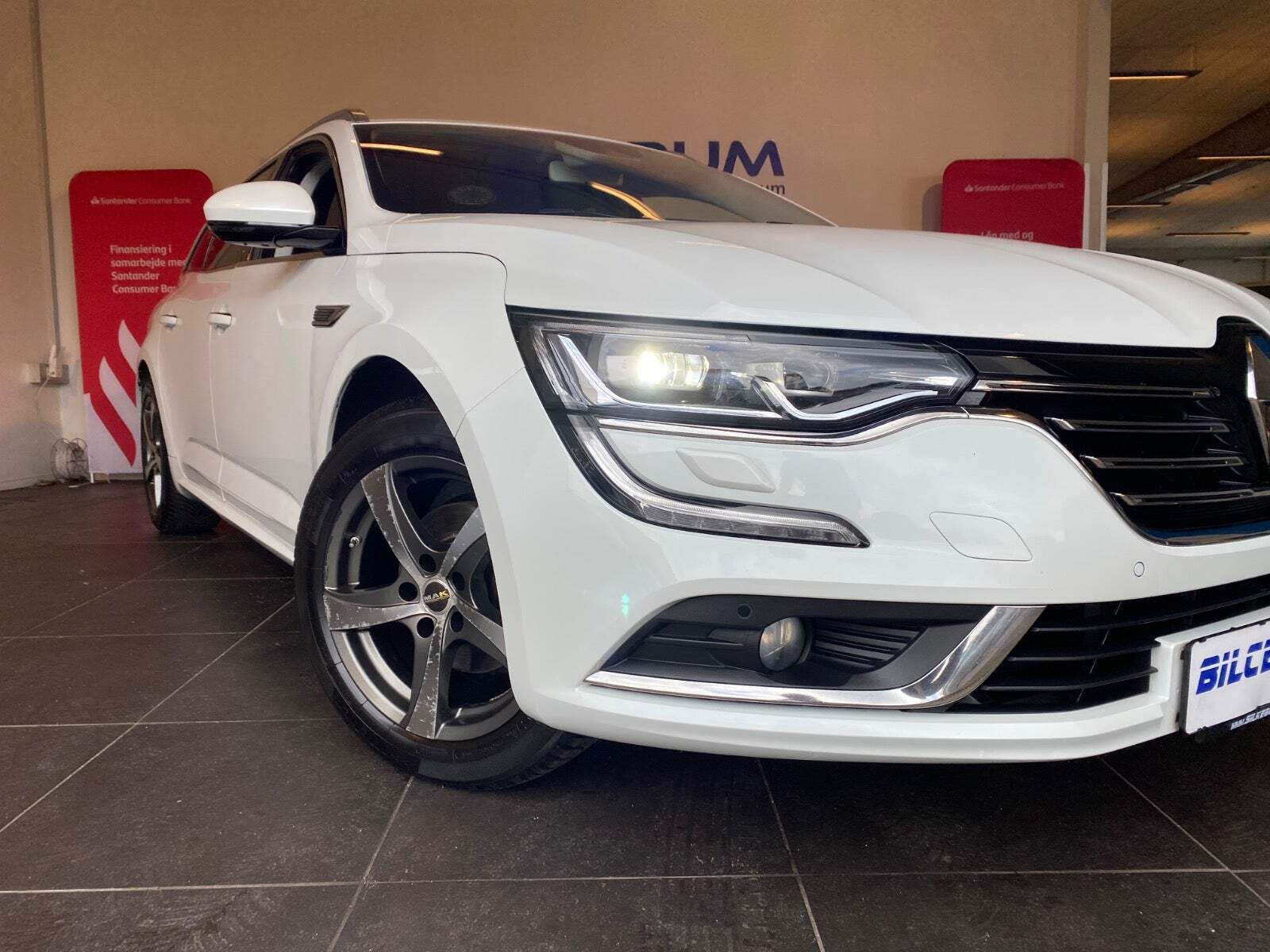 Hvid Renault Talisman fra 2016