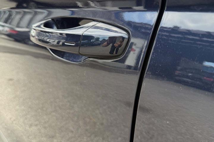 undefined Seat Arona fra 2022 set udefra