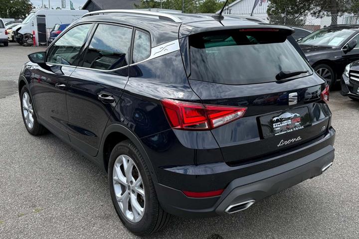undefined Seat Arona fra 2022 set udefra