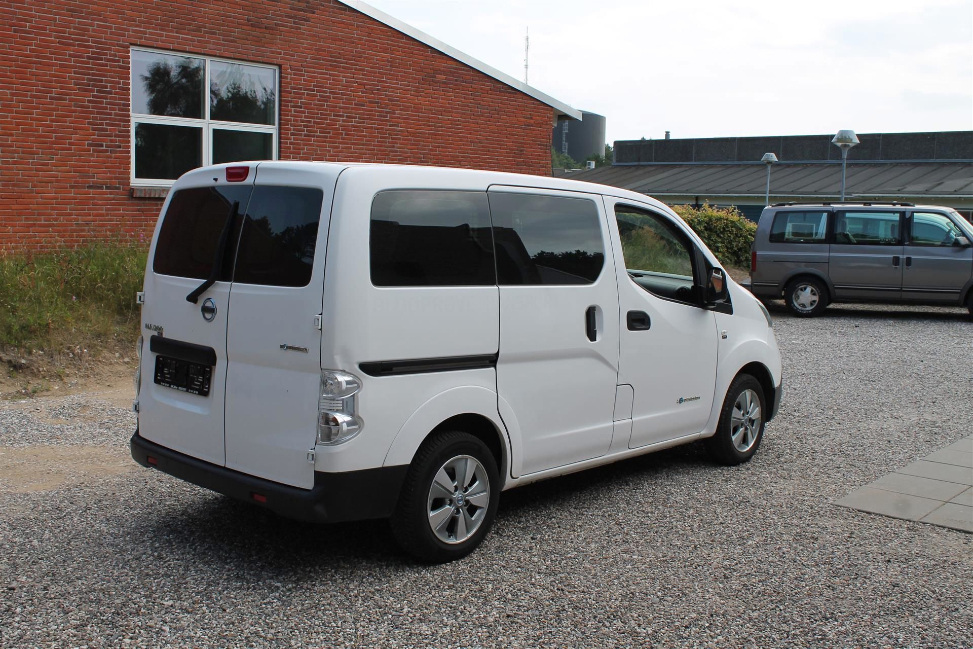 Nissan e-NV200