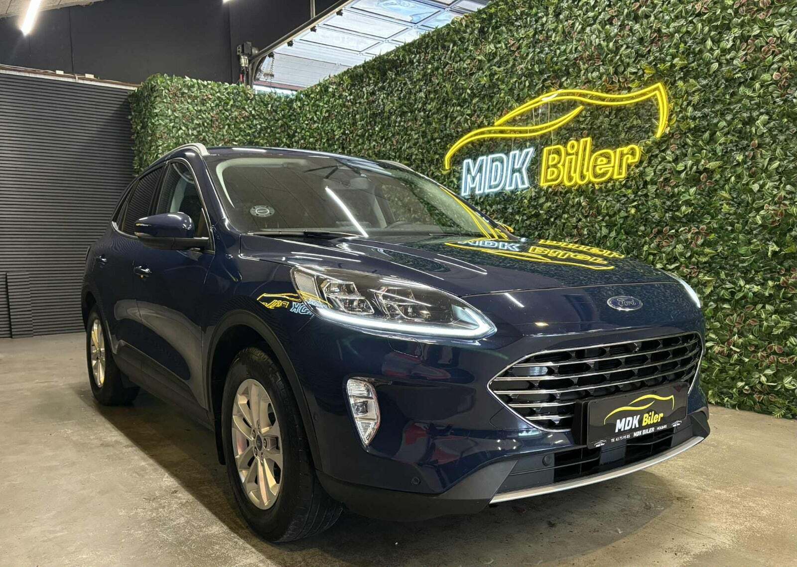 Ford Kuga 2,5 PHEV Titanium CVT