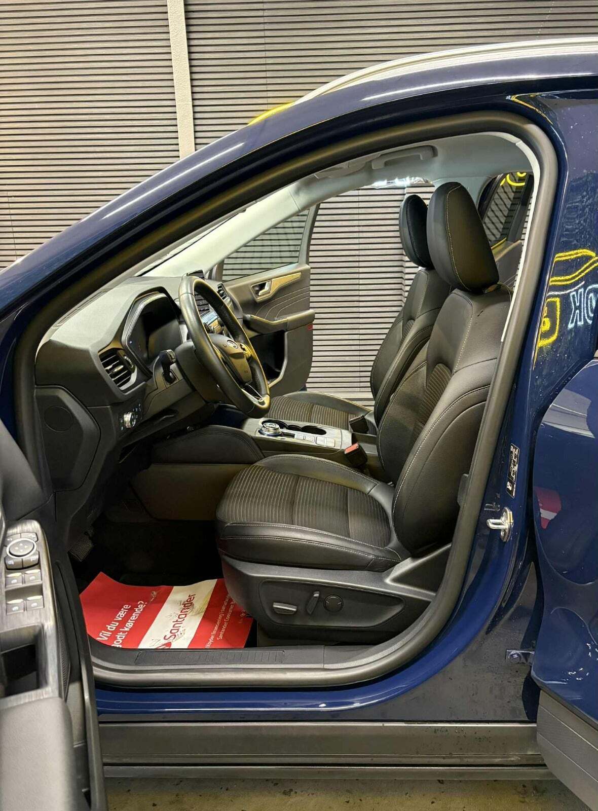 Ford Kuga 2,5 PHEV Titanium CVT