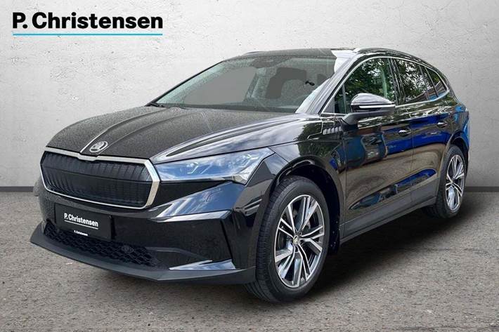 Sort Skoda Enyaq fra 2024 set udefra