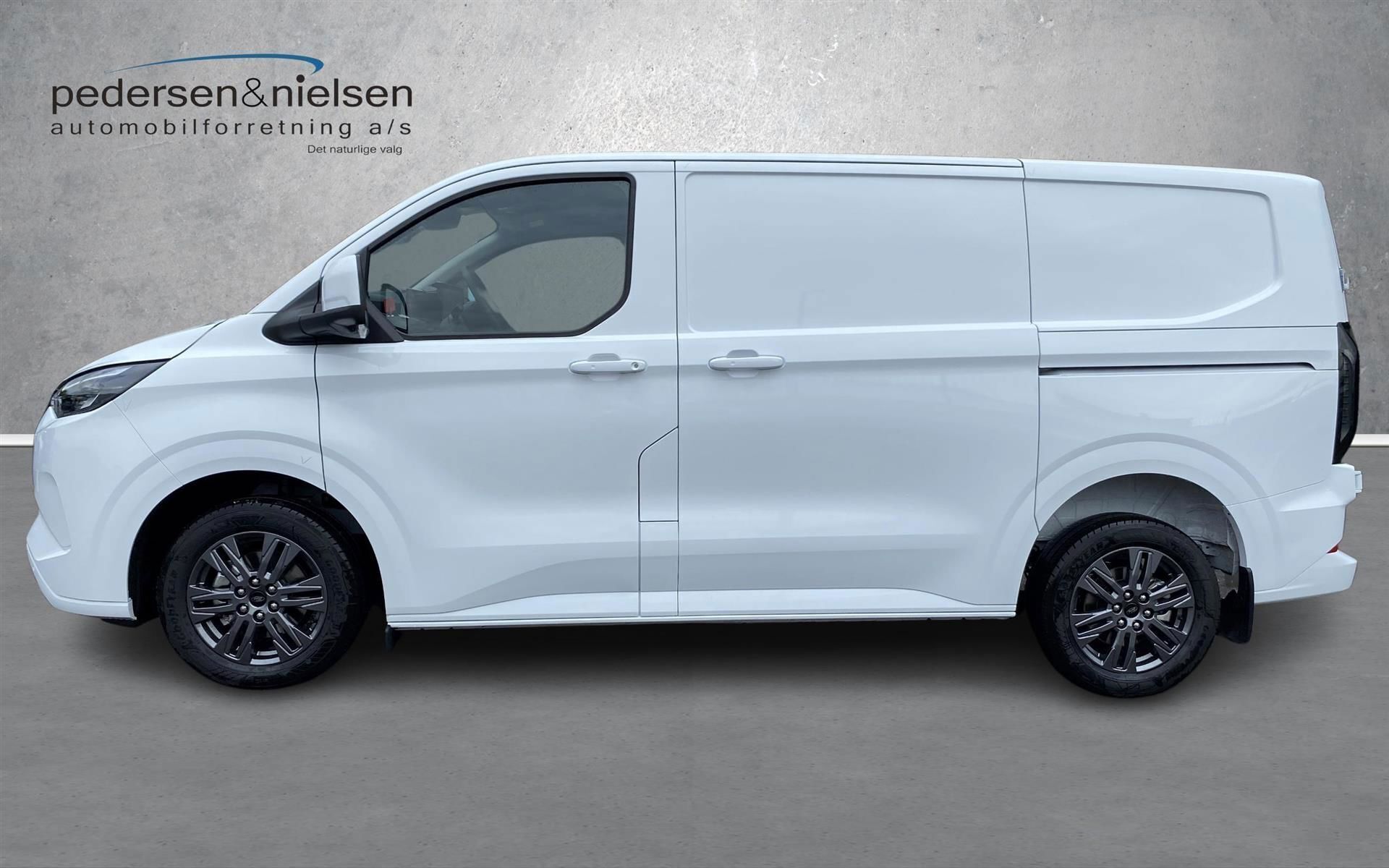 Ford Transit Custom 2,5 320 L1H1 Plugin-hybrid Limited CVT 233HK Van Trinl. Gear