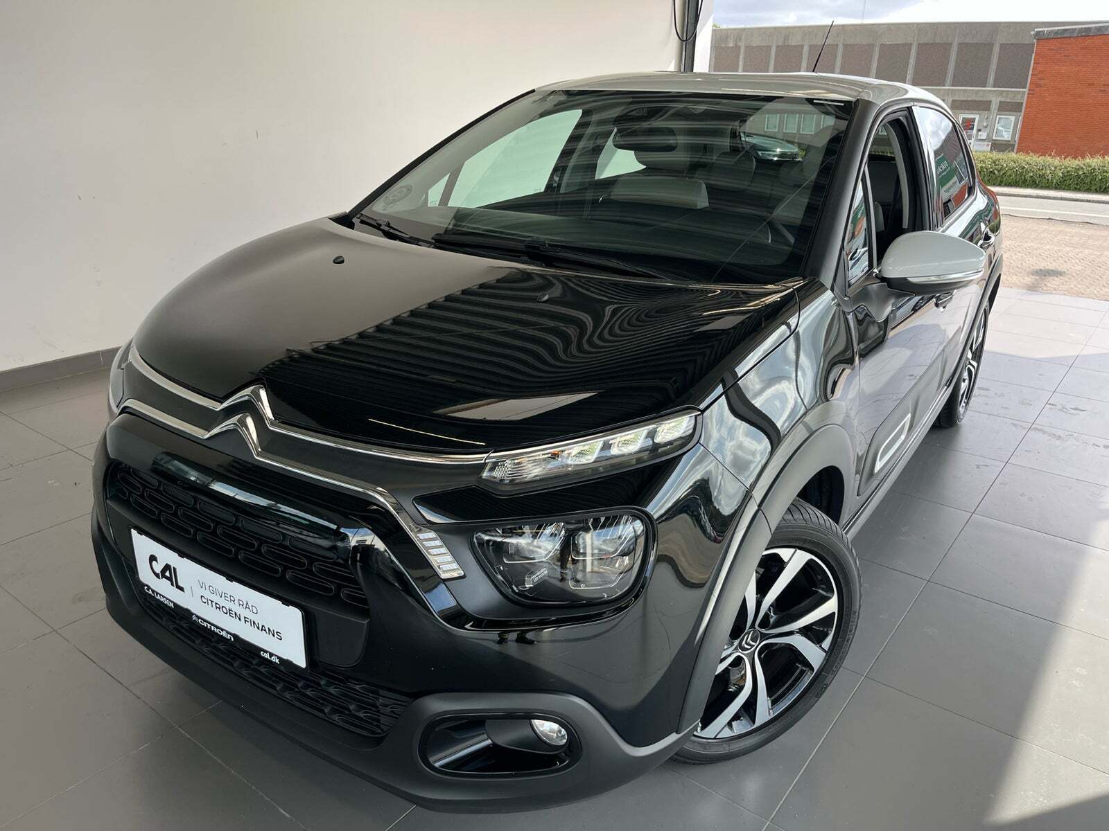 Citroën C3 1,2 PureTech 83 Shine Sport