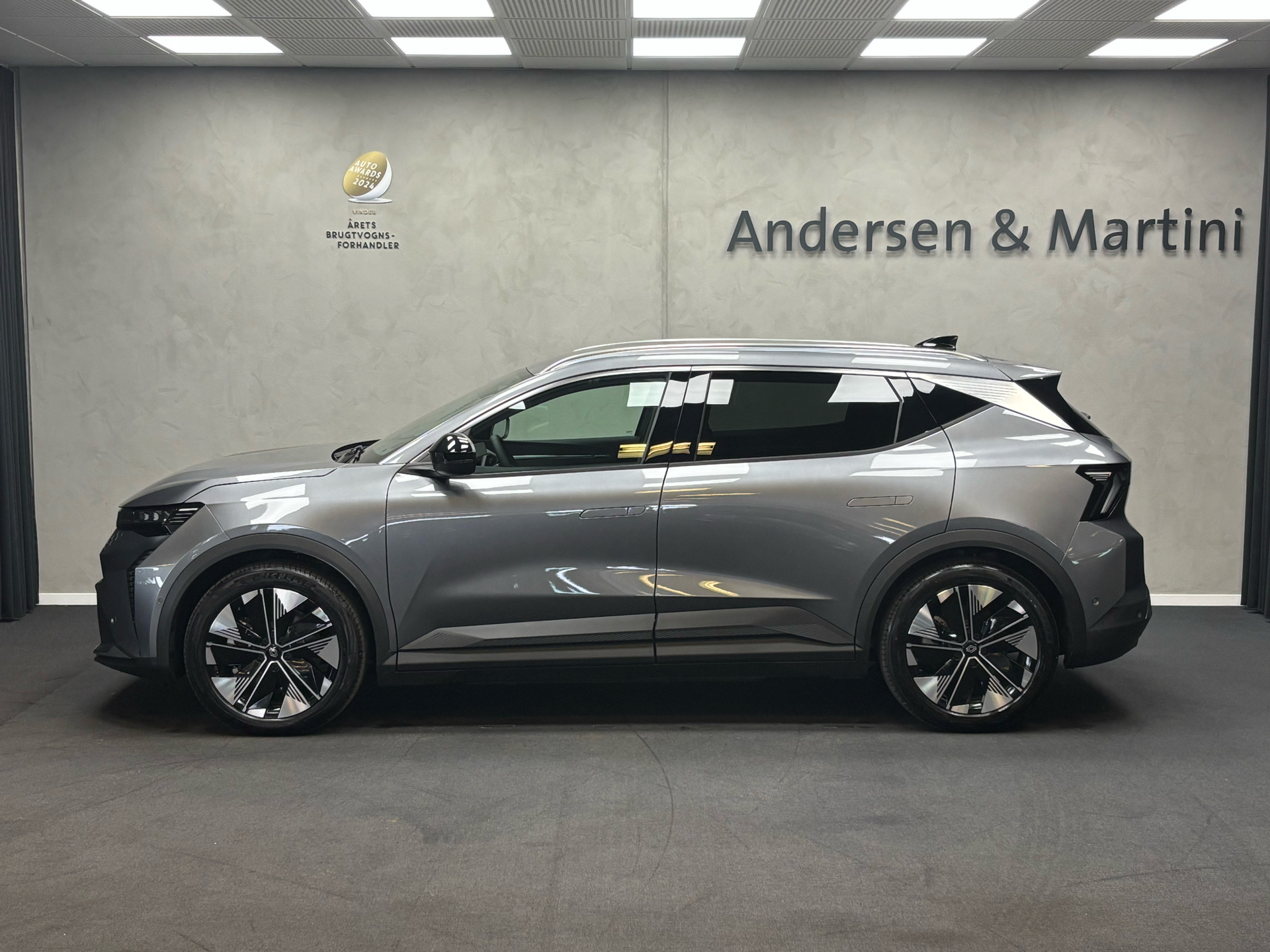 Renault Scénic E-TECH Techno 220HK Aut.