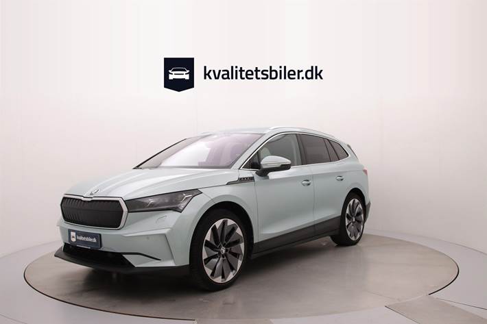 Sølv Skoda Enyaq iV fra 2021 set udefra