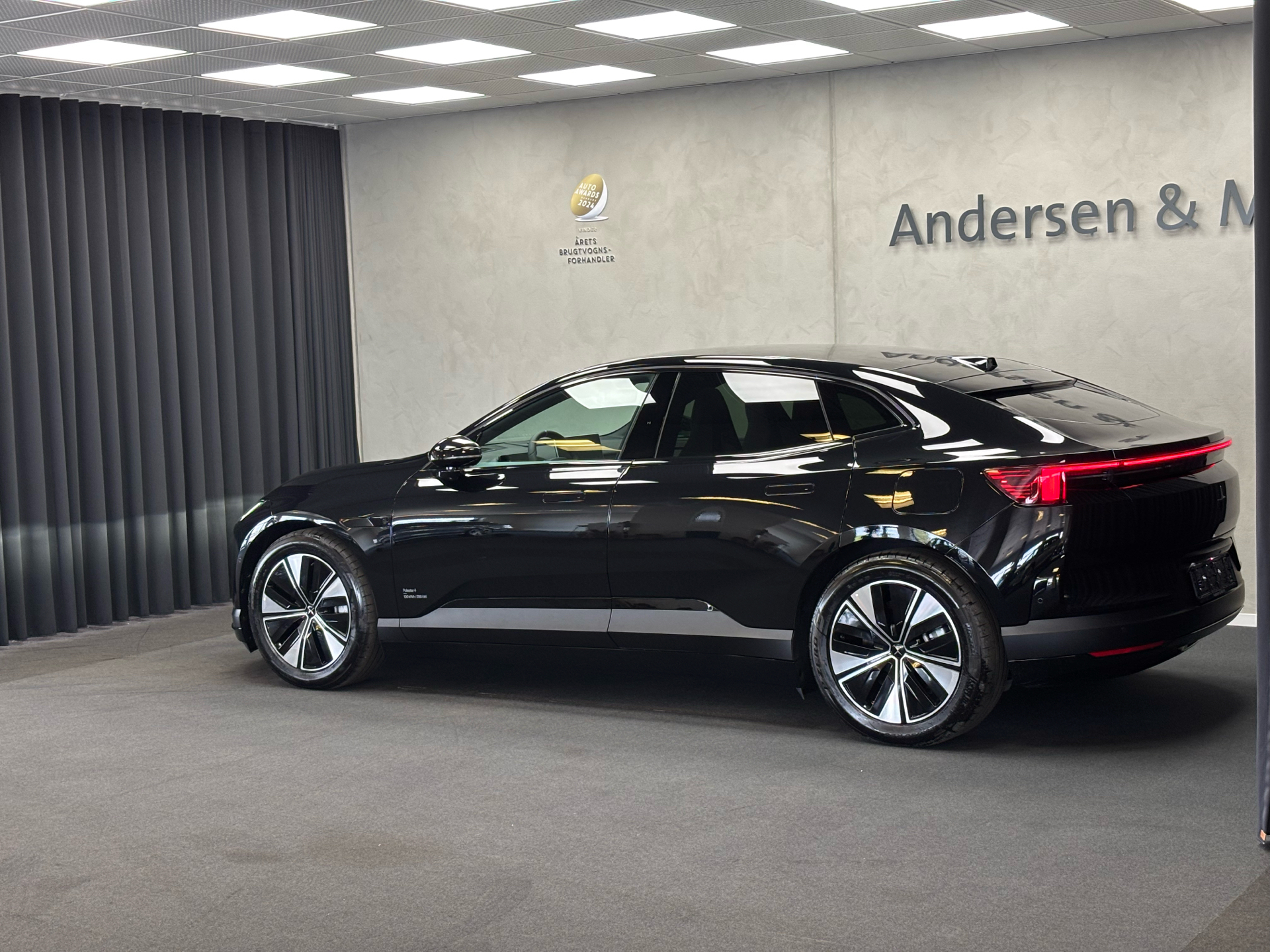 Polestar 4 EL Long range Single motor 272HK 5d Aut.