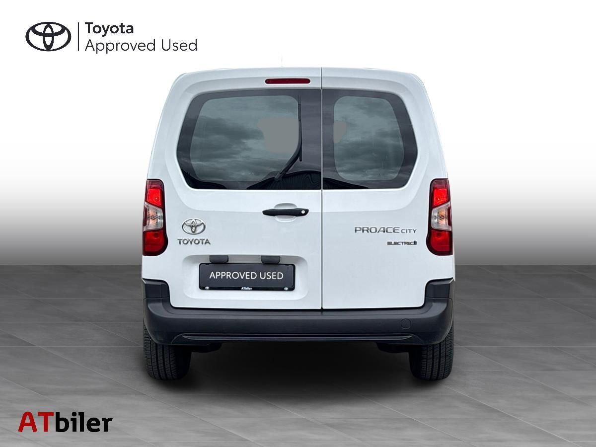 Toyota Proace City Electric Medium EL Base+ 136HK Van Aut.