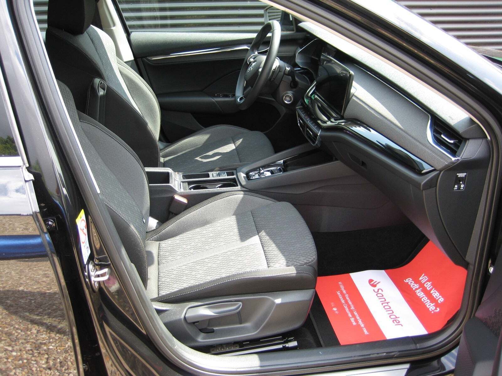 Sort Skoda Octavia fra 2022