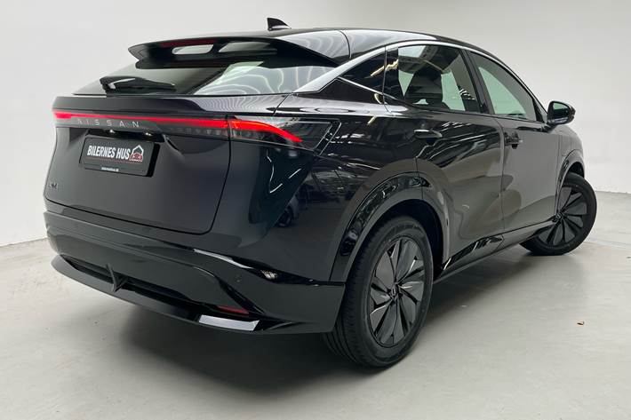 Grøn Nissan Ariya fra 2024