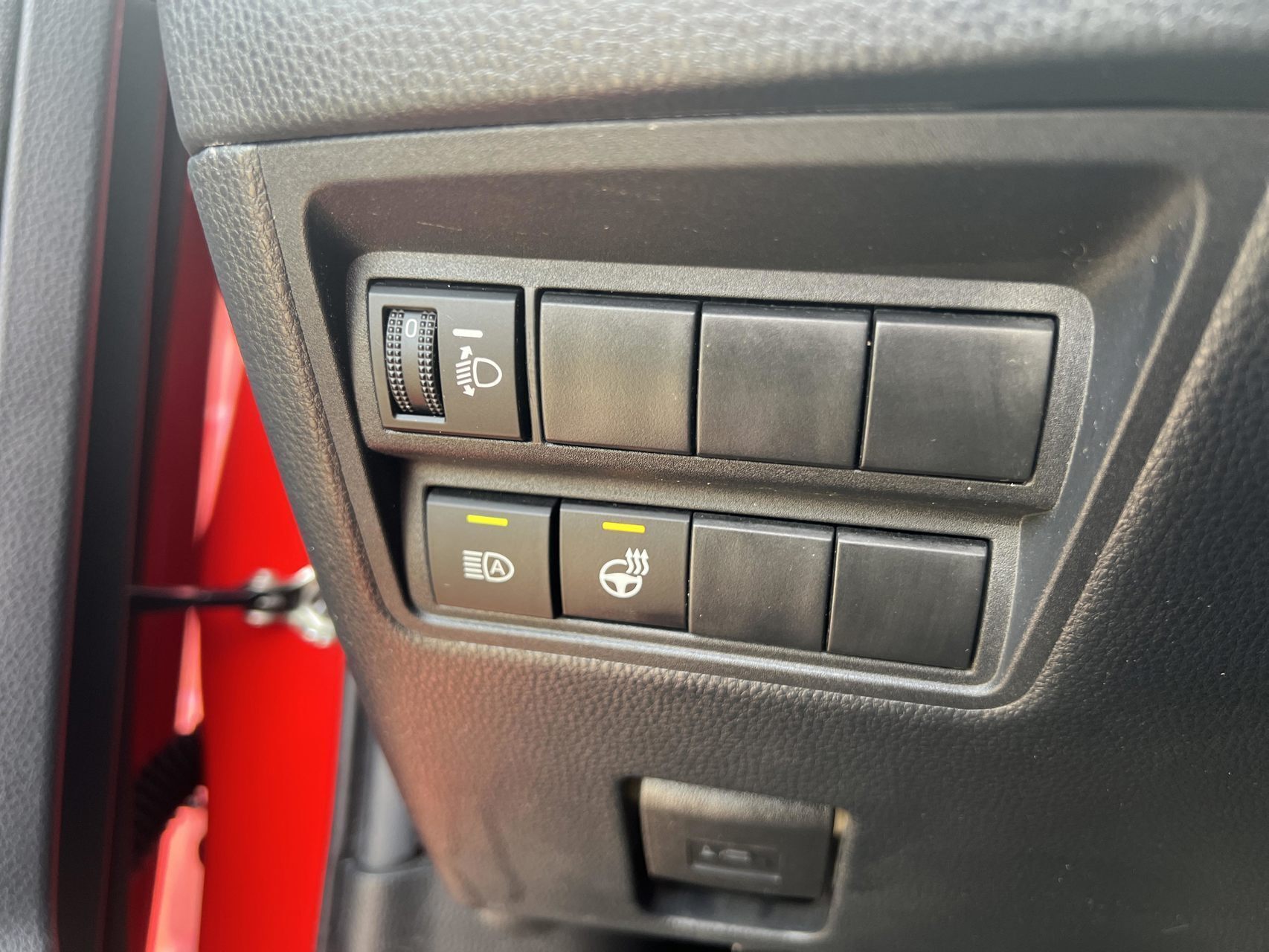 Rød Toyota Yaris fra 2021