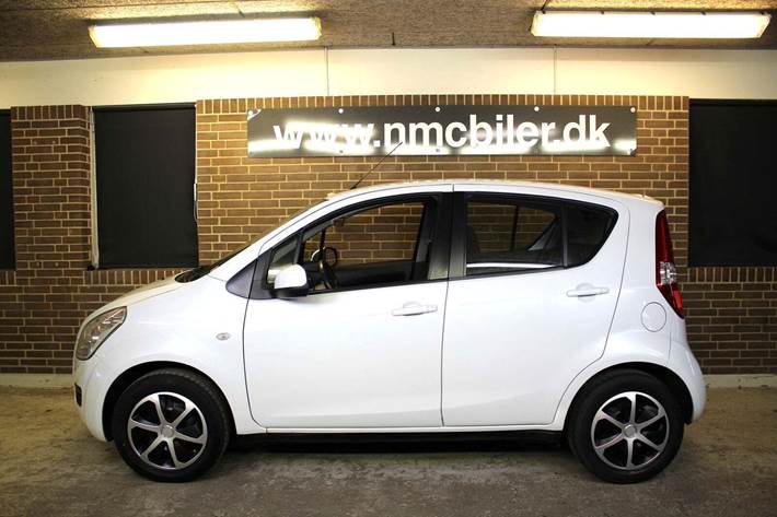 Hvid Suzuki Splash fra 2009