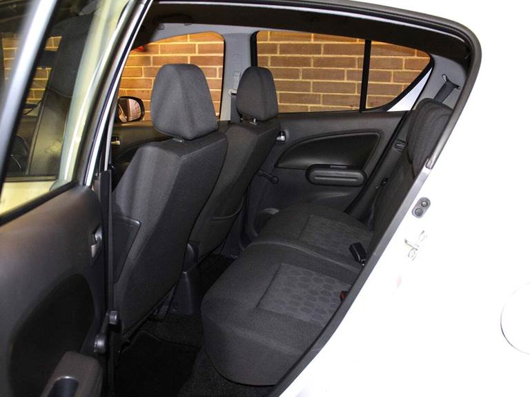 Suzuki Splash 1,0 GLS