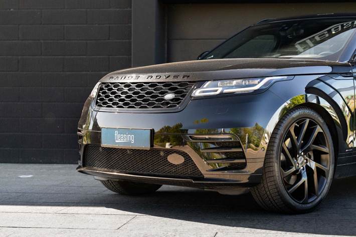 Sort Land Rover Range Rover Velar fra 2018