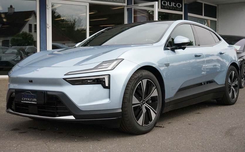 Polestar 4