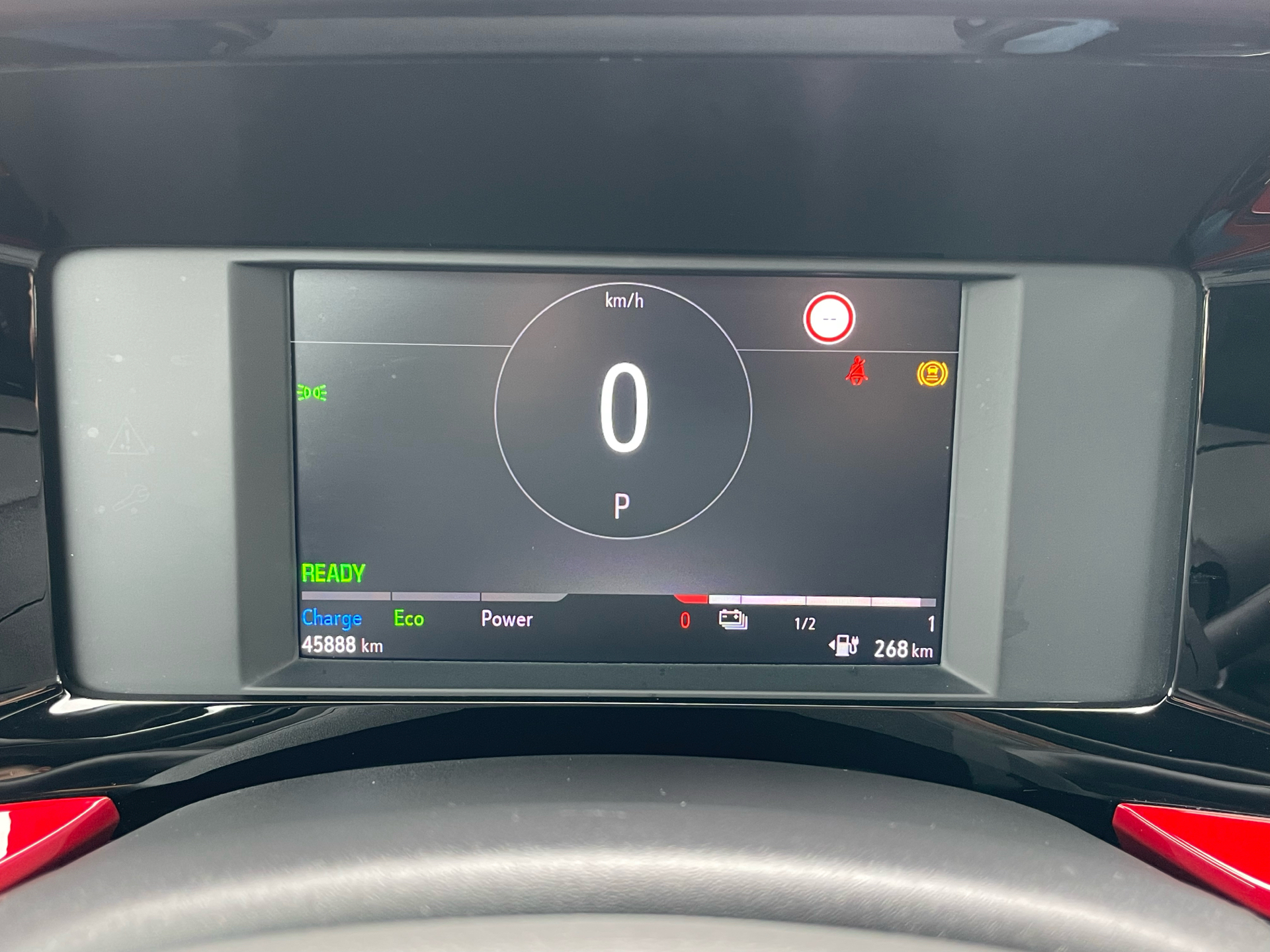 Sort Opel Mokka-e fra 2021