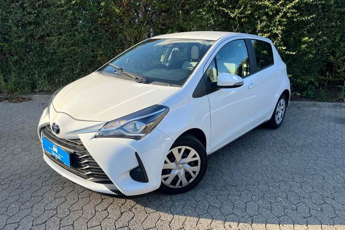 undefined Toyota Yaris fra 2020 set udefra