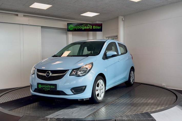 Blå Opel Karl fra 2016 set udefra