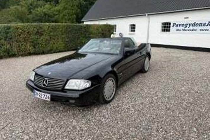 undefined Mercedes SL600 fra 1997 set udefra