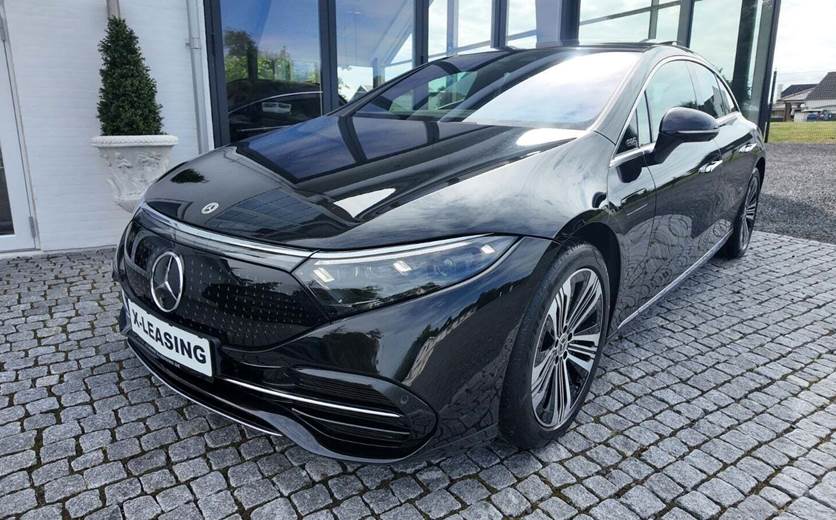 Mercedes EQS450+