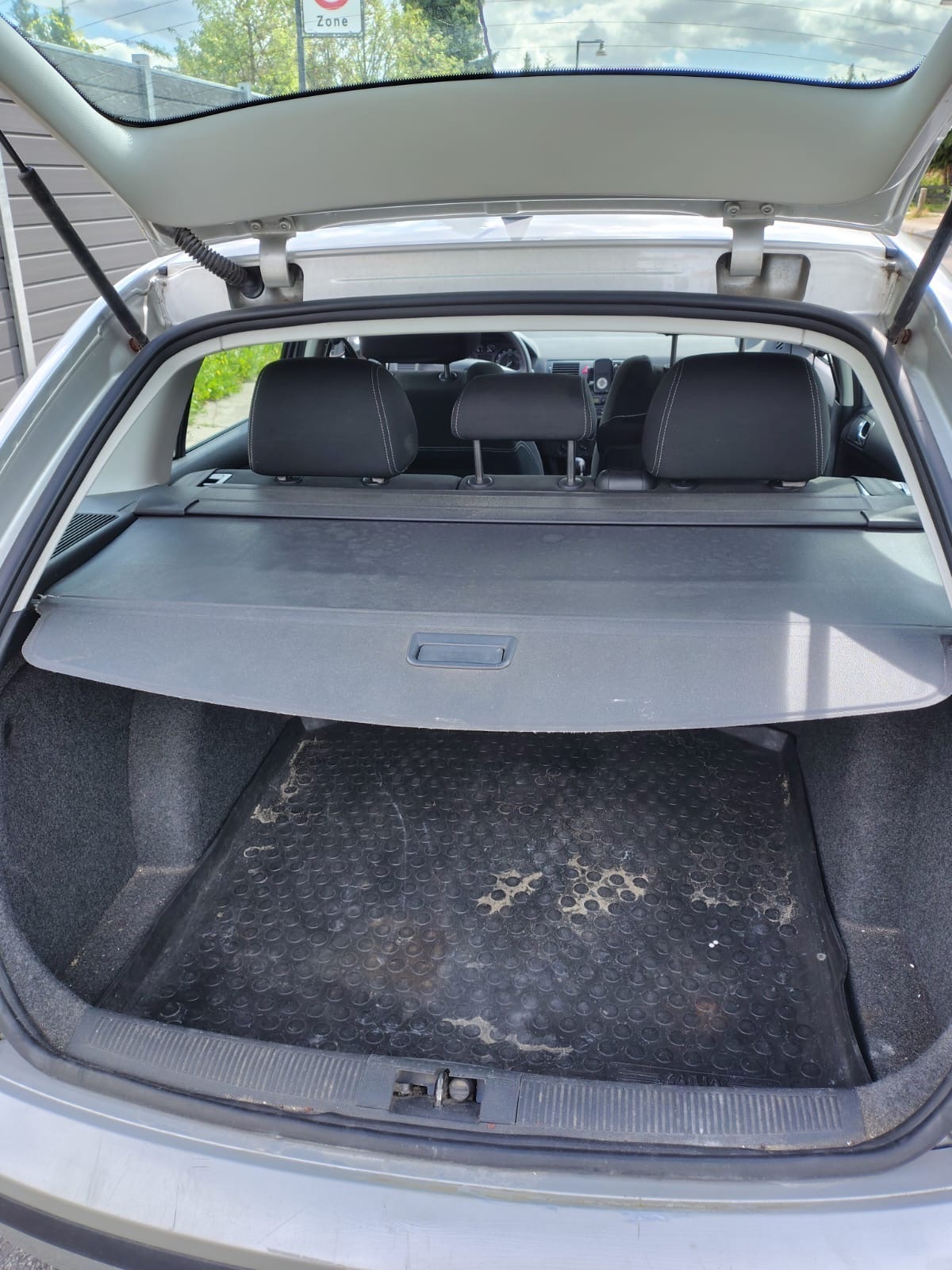 Sølv Skoda Fabia fra 2006