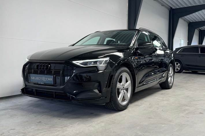 Sort Audi e-tron fra 2022