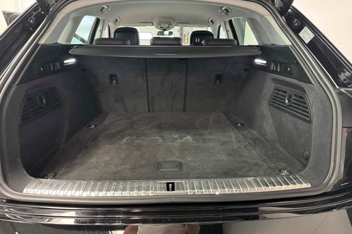 Sort Audi e-tron fra 2022