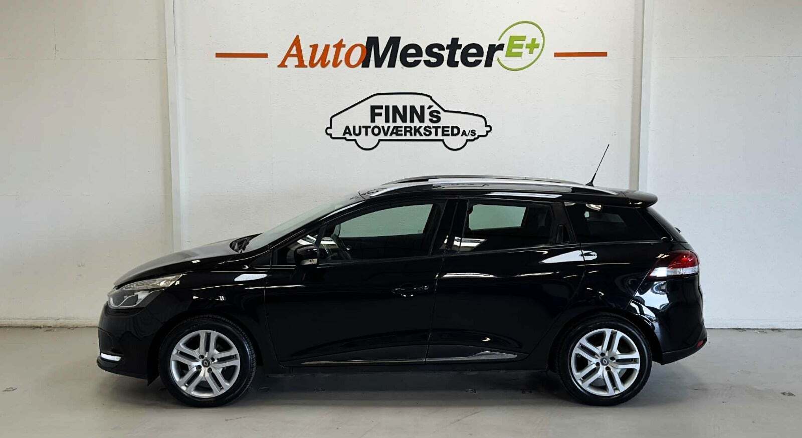 Sort Renault Clio IV fra 2016