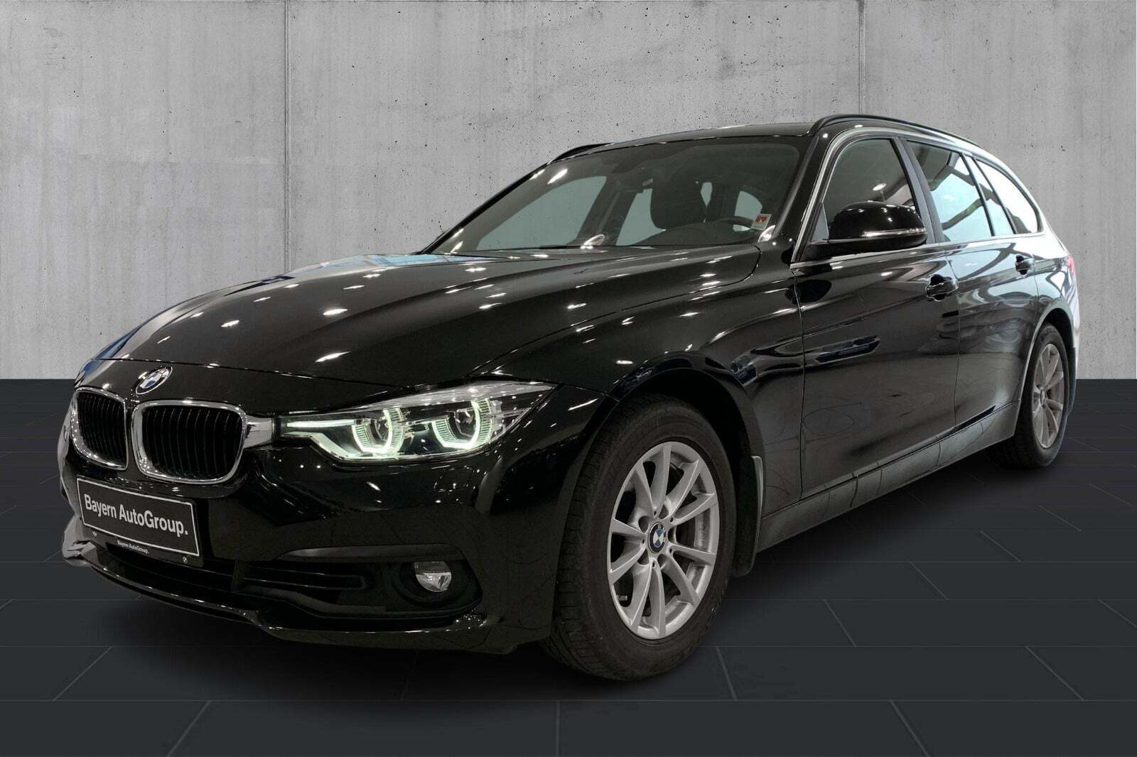 BMW 320i