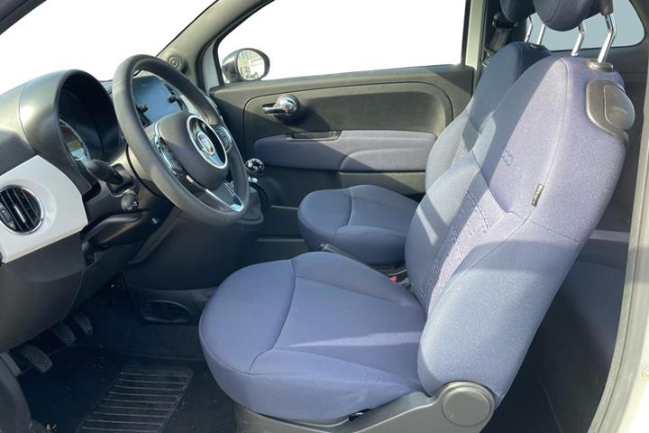Hvid Fiat 500 fra 2023