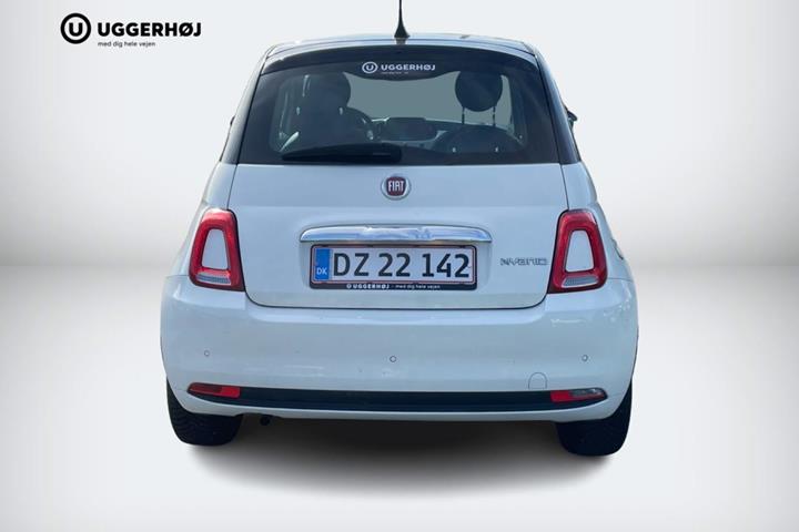Hvid Fiat 500 fra 2023