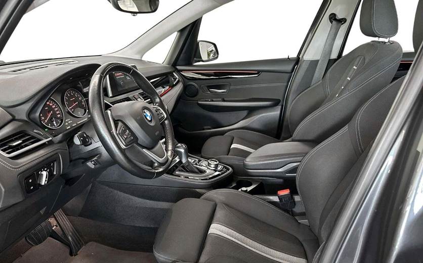 BMW 225xe
