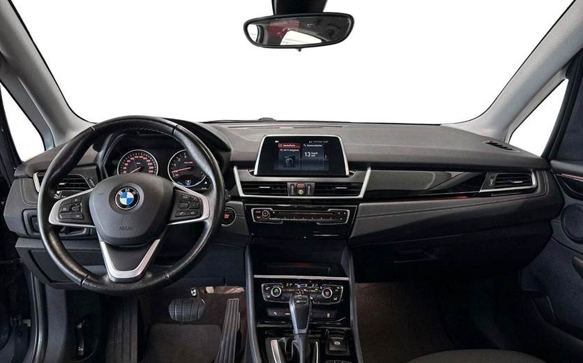 BMW 225xe