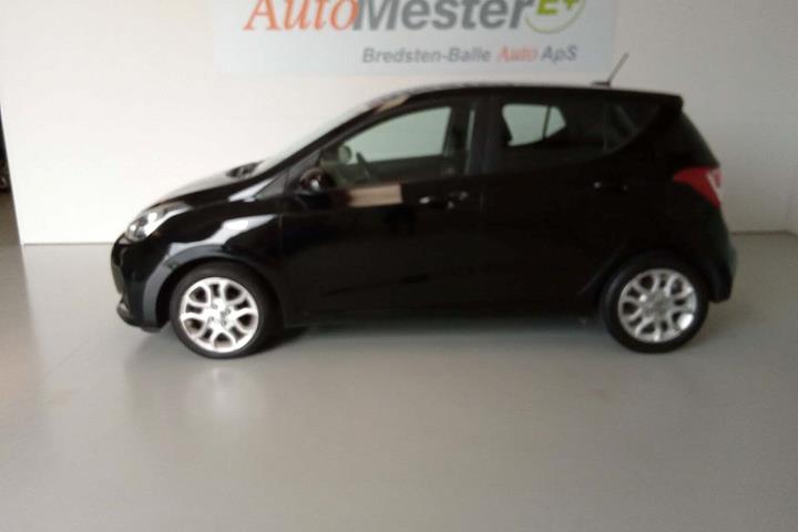 Sort Hyundai i10 fra 2020