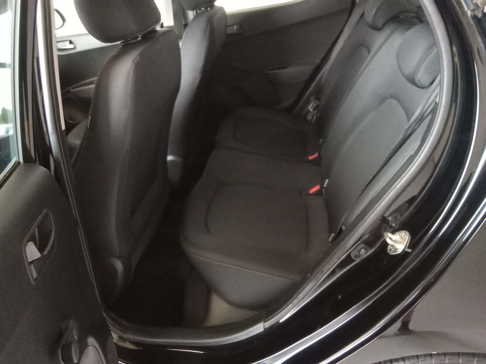 Sort Hyundai i10 fra 2020