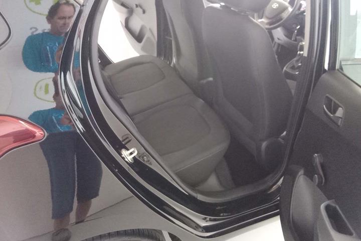Sort Hyundai i10 fra 2020