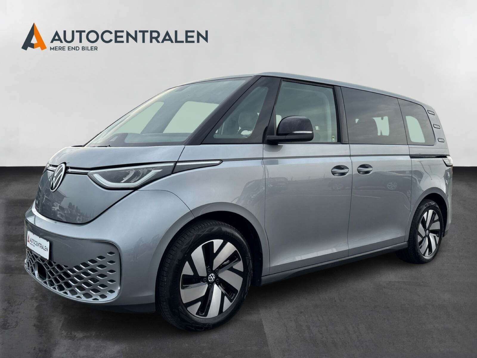 VW ID.Buzz 77 Life SWB