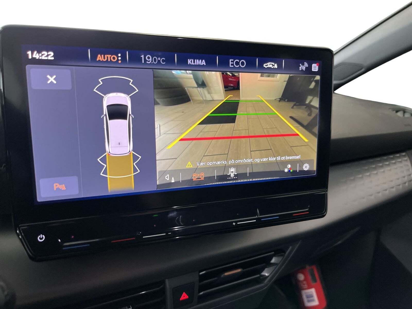 Sølv Cupra Born fra 2023