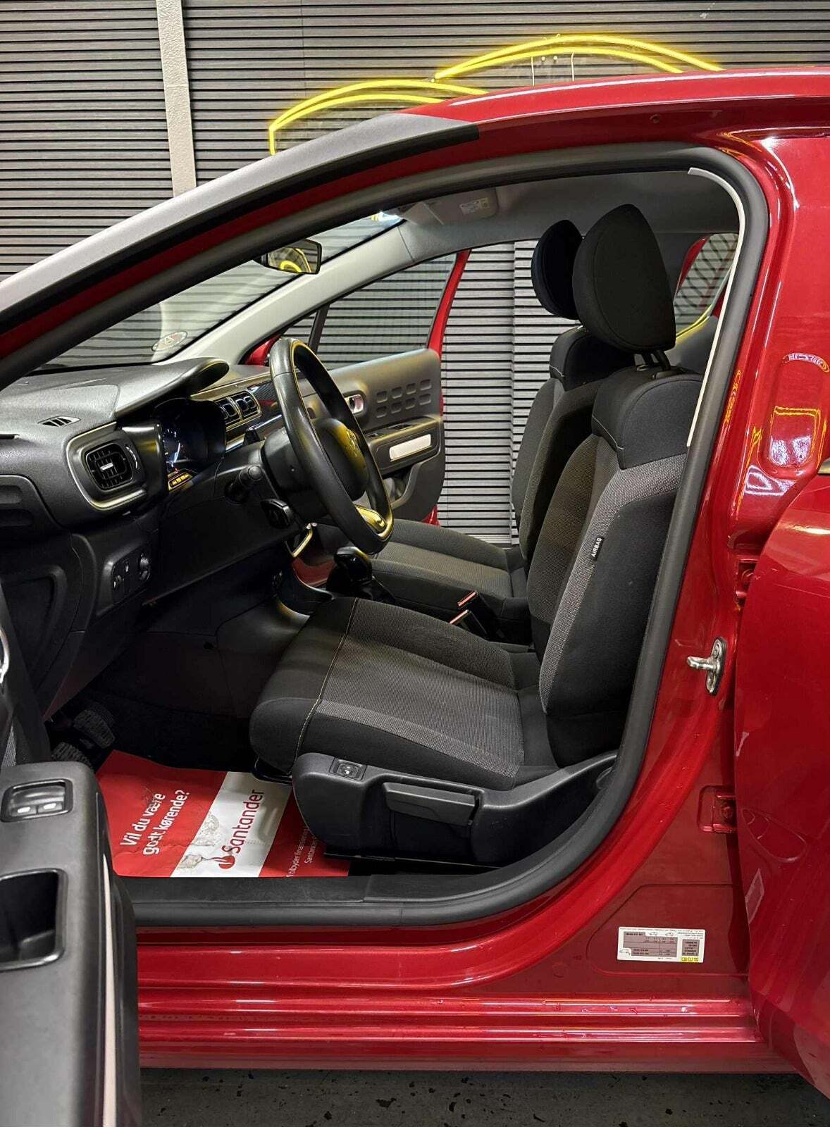 Citroën C3 1,5 BlueHDi 100 Attaque