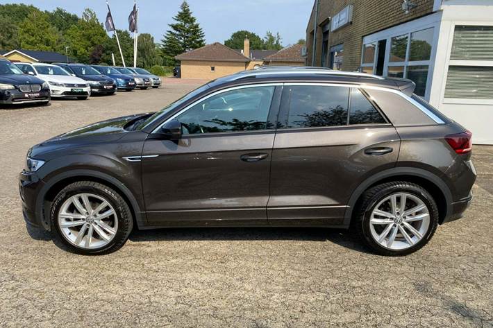 Brun VW T-Roc fra 2020