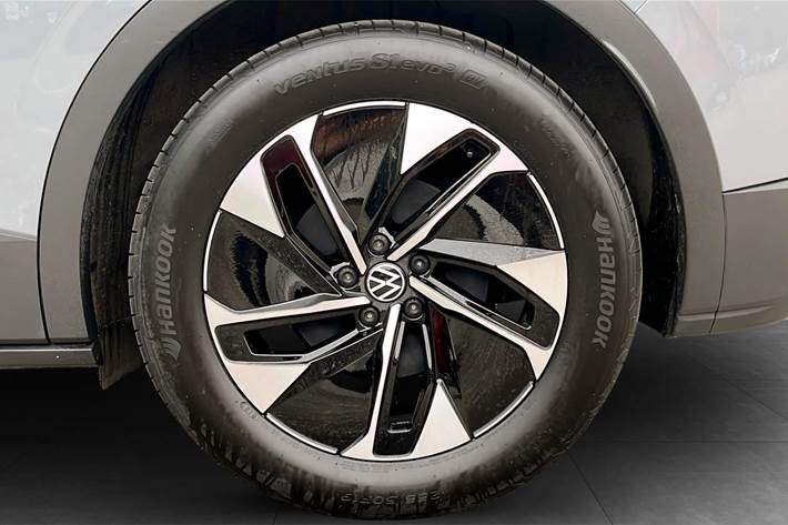 Grå VW ID.4 fra 2021