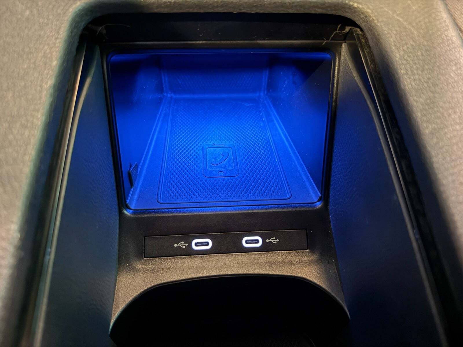 Grå VW ID.4 fra 2022