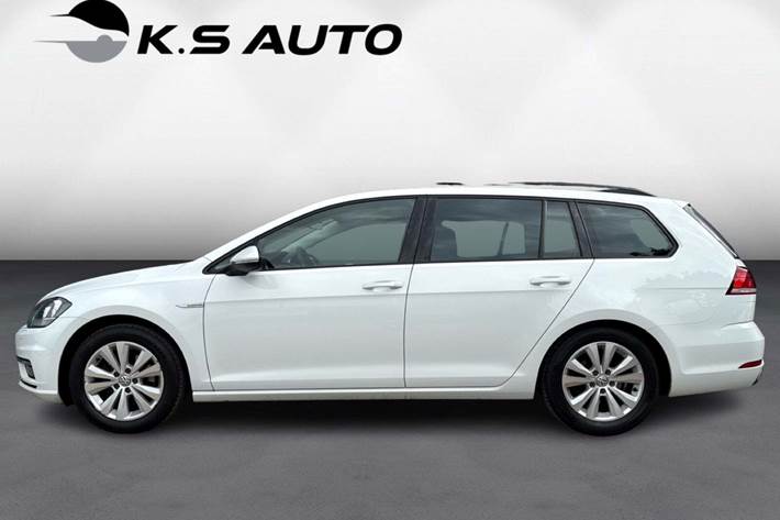 Hvid VW Golf VII fra 2019