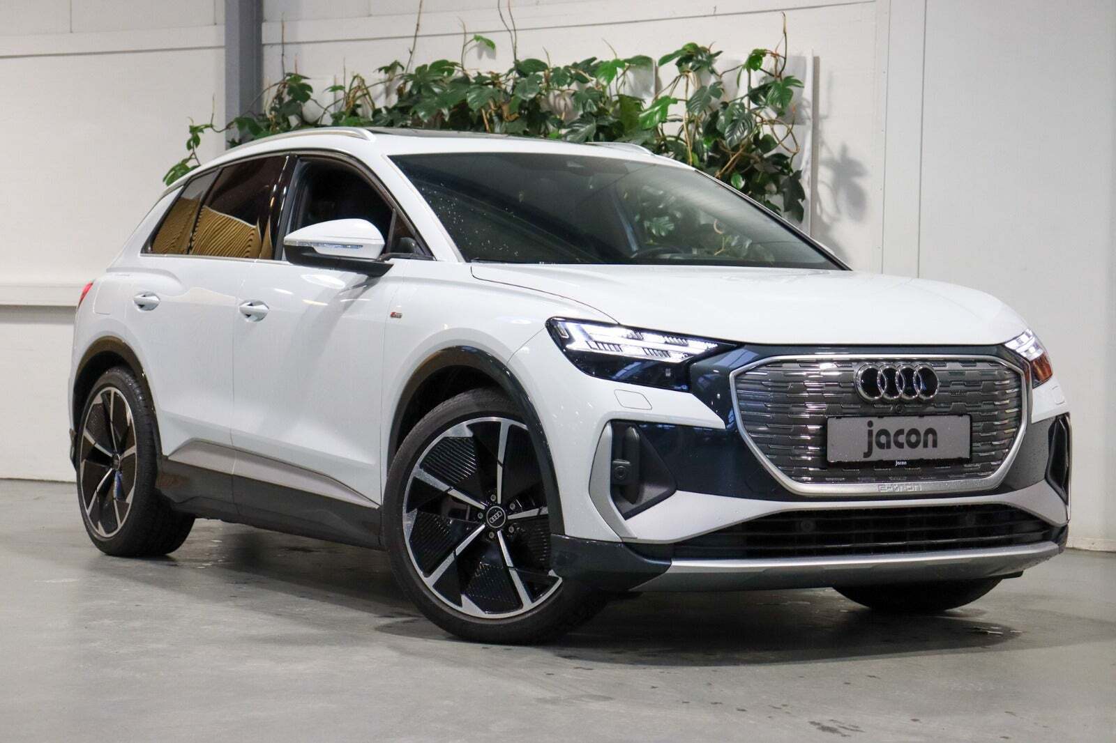Audi Q4 e-tron 40 S-line