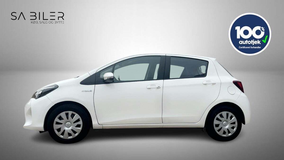 undefined Toyota Yaris fra 2015