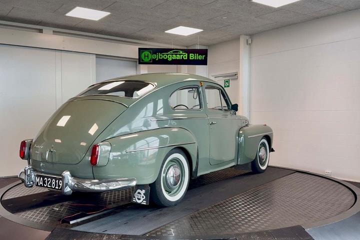 undefined Volvo PV544 fra 1961 set udefra