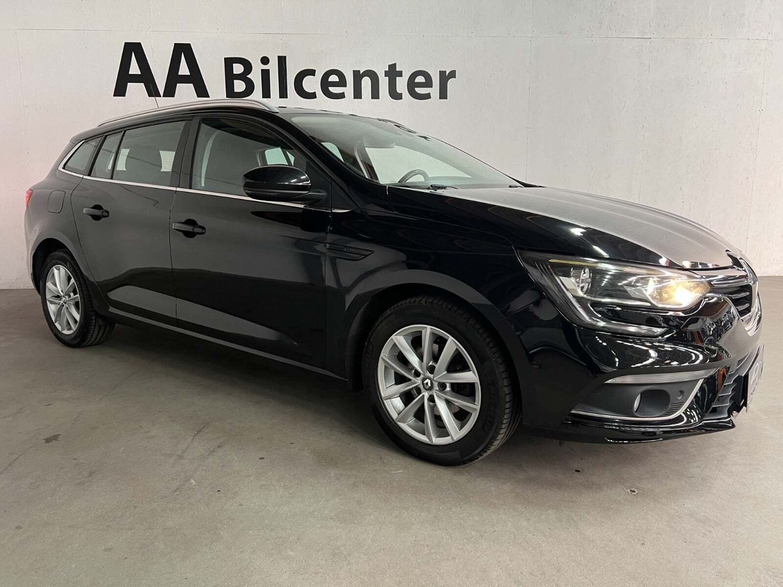 Renault Megane IV 1,5 dCi 110 Zen Sport Tourer EDC